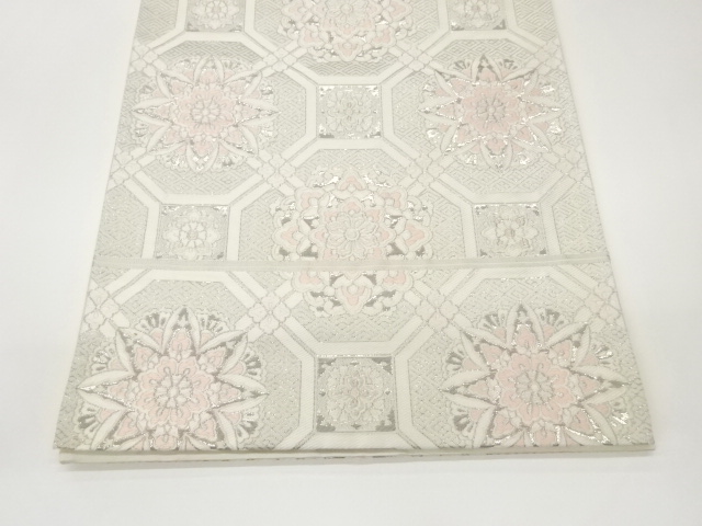  九百錦プラチナ箔蜀江に華文模様織出し袋帯